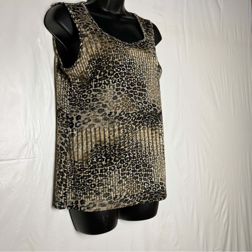 5/$30 Jasper women sleeveless stretch animal print blouse size small - Picture 7 of 15